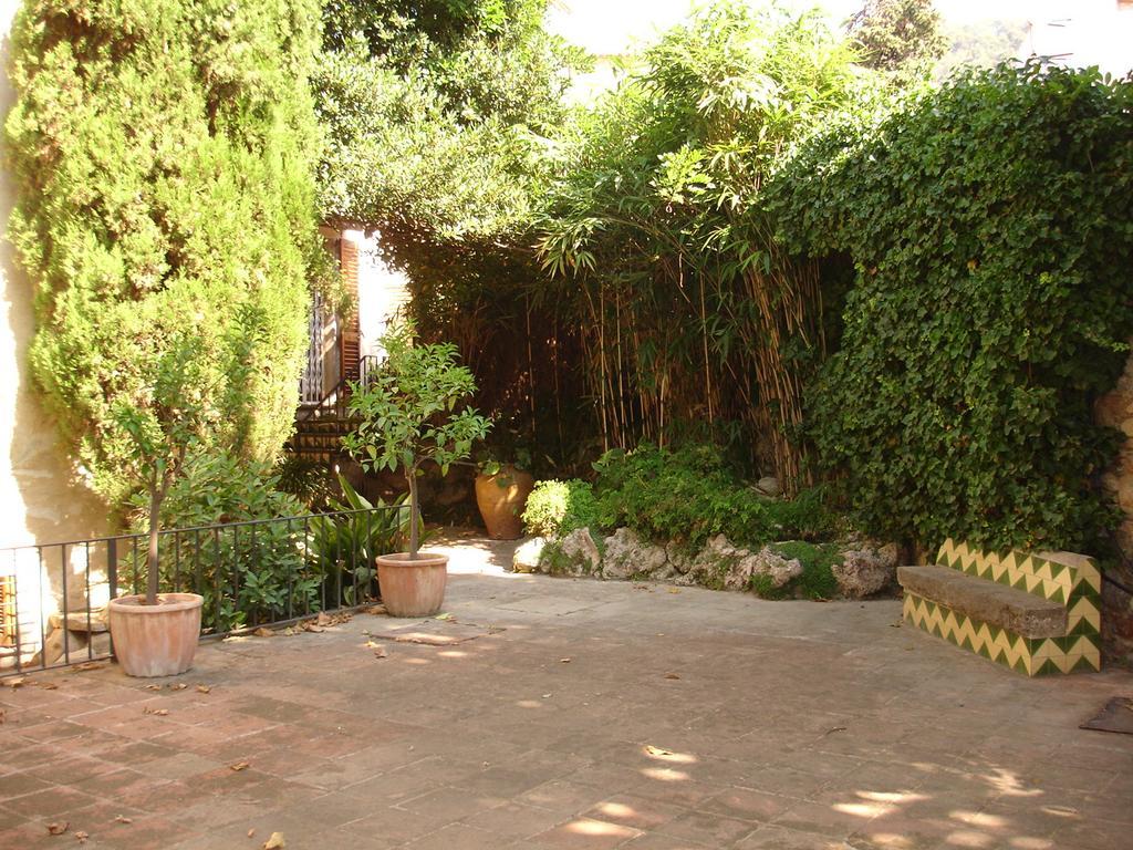 Mas Berenguer Hotel Riells del Fay Exterior foto